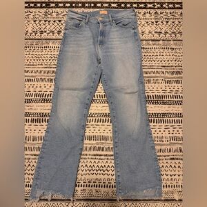 MOTHER DENIM insider crop step fray. Size 28.